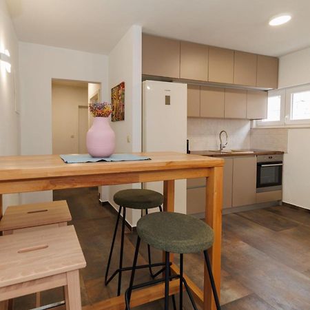 Apartments 23 And 25 With Free Private Parking Zadar Eksteriør bilde