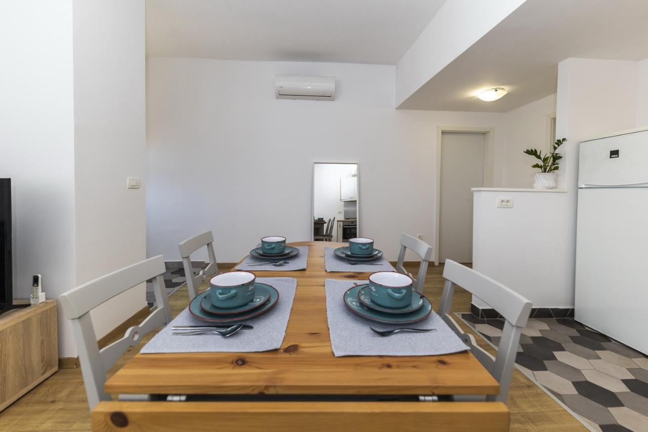 Apartments 23 And 25 With Free Private Parking Zadar Eksteriør bilde