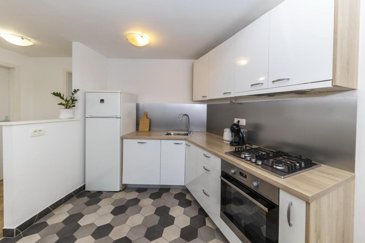 Apartments 23 And 25 With Free Private Parking Zadar Eksteriør bilde