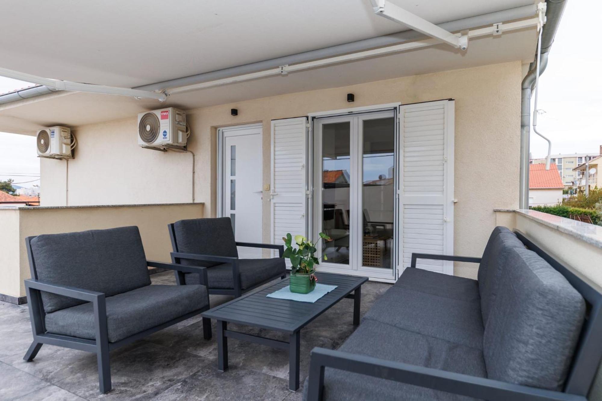 Apartments 23 And 25 With Free Private Parking Zadar Eksteriør bilde